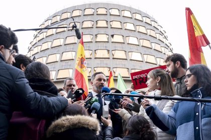 Abascal dice que Vox presentará la moción de censura cuando logre convencer al mayor número de diputados de la oposición