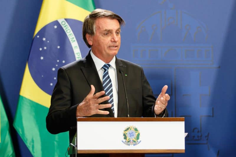 Bolsonaro confiesa su intención de permanecer activo en la política de Brasil