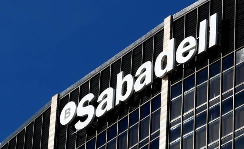 Citadel presiona en corto a Sabadell con una posición agregada de casi el 1%