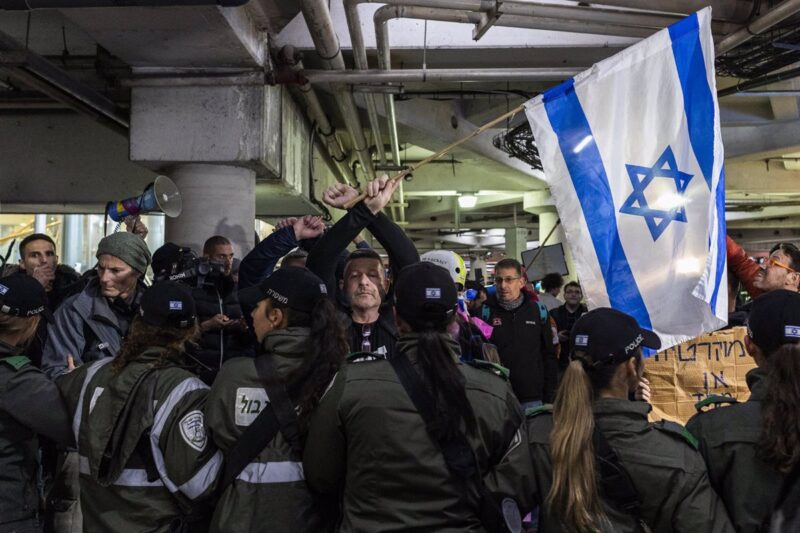 Detenidos cuatro estudiantes durante una serie de protestas contra la reforma judicial en Israel