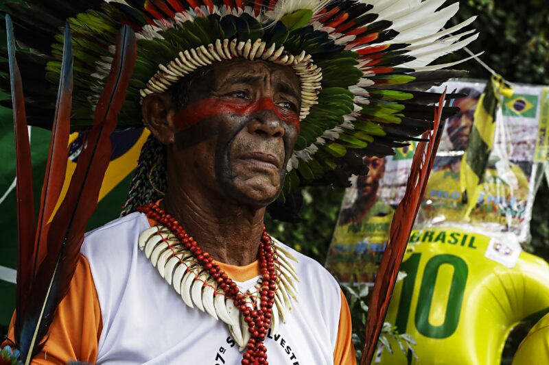 El Gobierno de Brasil cesa a medio centenar de mandos de las áreas indígenas por la crisis humanitaria Indigena brasileño (imagen de archivo). Código: