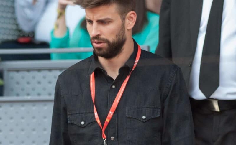 Gerard Piqué, muy serio, sin Twingo y sin Clara Chía, continúa con sus compromisos al frente de la Kings League