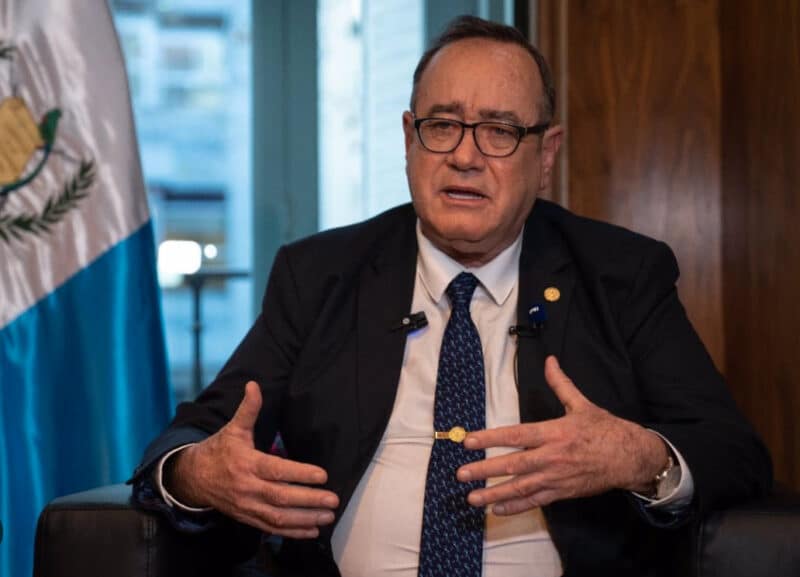 Guatemala dice que "que no hay crisis" con Colombia tras la acusación al ministro Velásquez