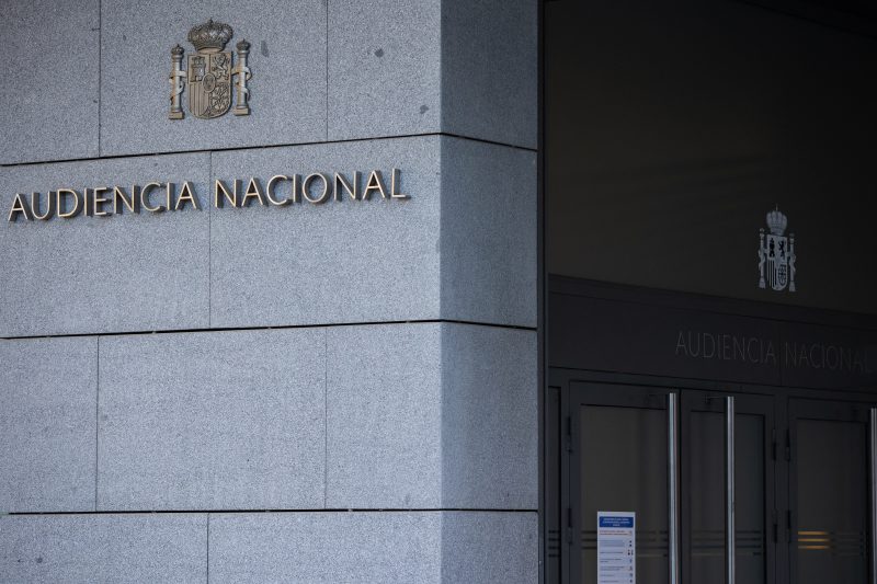 Inversores del Popular piden que se investigue a la excúpula de la CNMV por la ampliación de capital de 2012