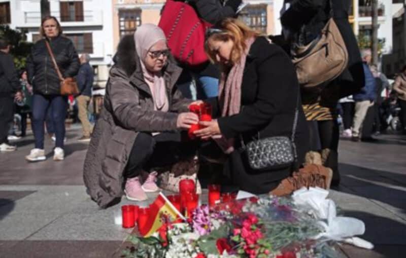 La Iglesia de la Palma acoge en la tarde de este jueves la capilla ardiente del sacristán asesinado en Algeciras