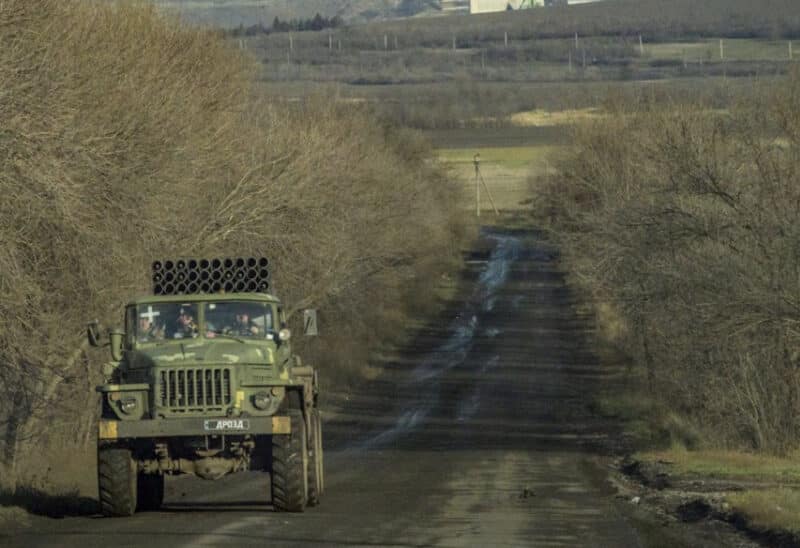 La Inteligencia británica descarta que Rusia logre rodear Bajmut en un futuro cercano a pesar de sus avances