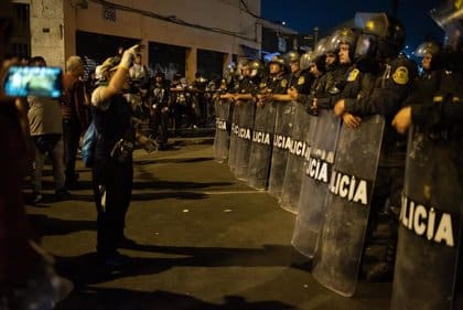 Nuevas protestas en el centro de Lima dejan al menos 26 detenidos y 5 hospitalizados