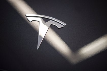 Tesla baja los precios en España: un 15% en el Model 3 y casi un 10% en el Model Y