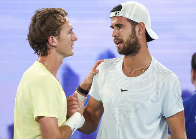 Tsitsipas-Khachanov y Azarenka-Rybakina, primeras semifinales de Australia