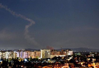 Al menos dos militares sirios muertos por un presunto ataque israelí contra el aeropuerto de Damasco