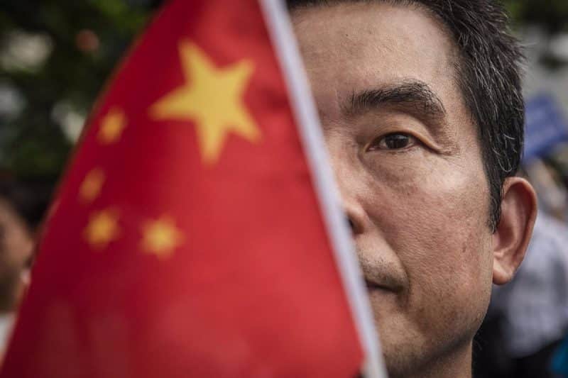 China admite que cuenta con "comisarías de servicio" en el exterior pero niega actividad policial