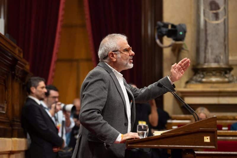 Cs lleva al TC la admisión de resoluciones independentistas de ERC, Junts y CUP en el DPG del Parlament