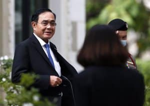 El primer ministro de Tailandia certifica su afiliación a un nuevo partido para presentarse a las elecciones