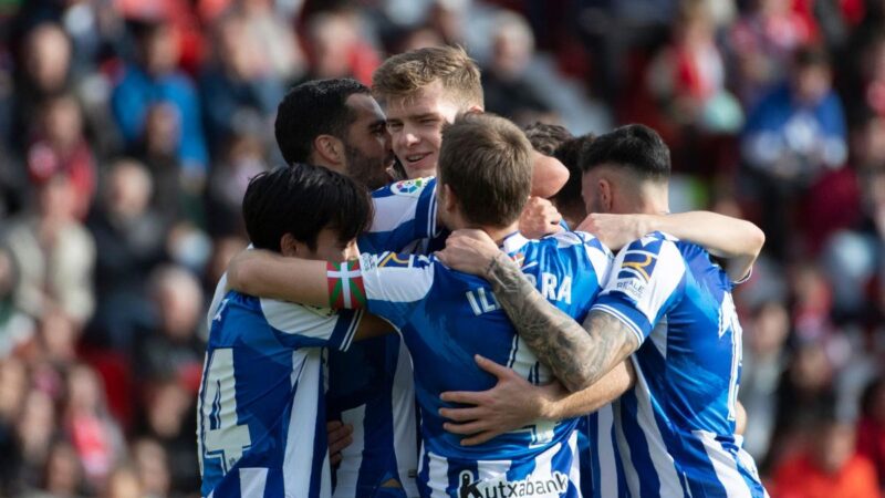 La Real Sociedad se afianza en la tercera posición en Almería