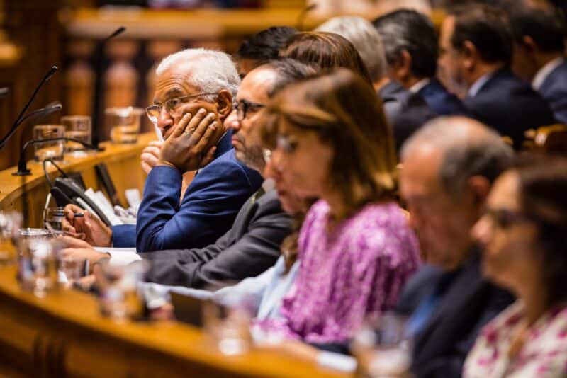 Los socialistas portugueses encaran este jueves su segunda moción de censura tras su mayoría absoluta