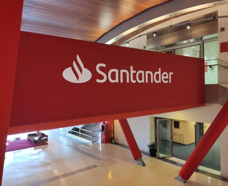 Santander y BBVA disparan un 30% los depósitos a plazo hasta septiembre